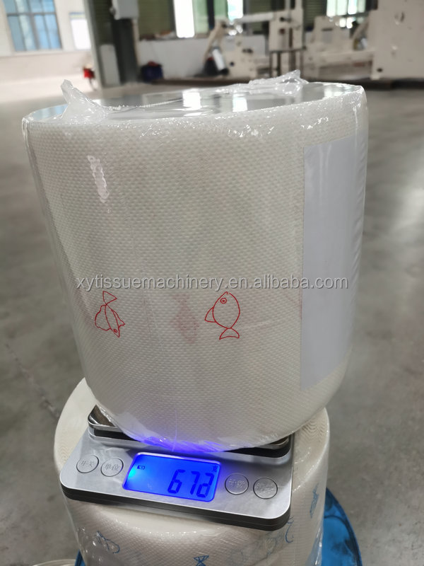 Klebelaminierung Kleine Toilettenpapierrolle Herstellmaschine Küchenhandtuch Wiederaufwicklung Maschine 15